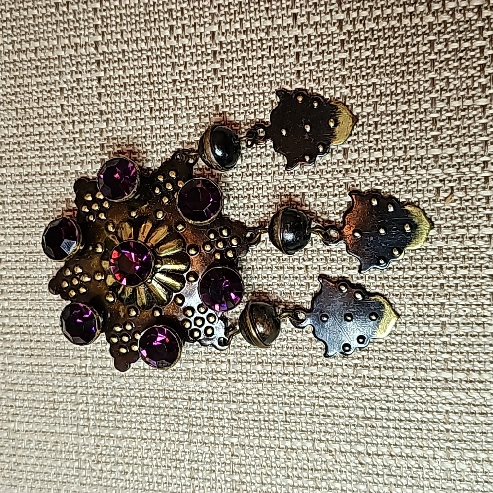 Vintage Art Nouveau Victorian Rhinestone Brooch
